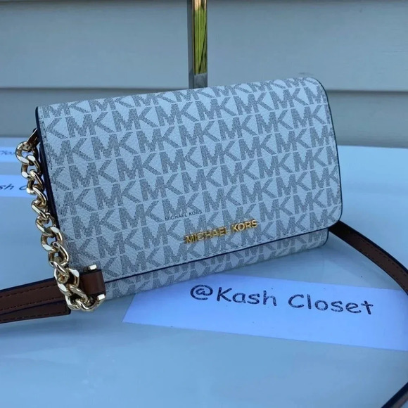 Michael Kors Phone Crossbody & Clutch MK Jet Set Travel Medium MK JST MD Vanilla - Picture 1 of 11